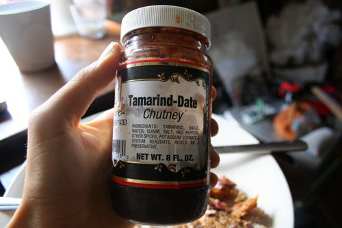 Since I baked the tempeh and it was rather dry, I spread on some tamarind-date chutney.